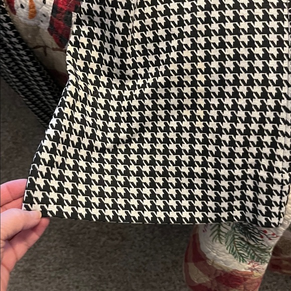 Cabi 3921R hounds tooth trousers - Picture 9 of 9